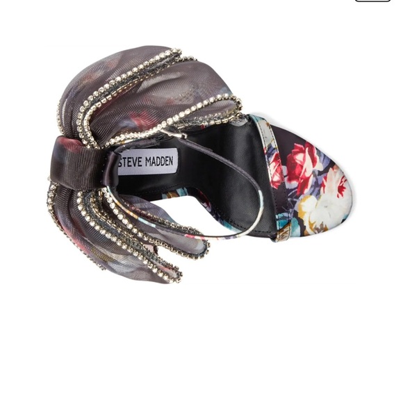 ✨ Brand New With Tags - Steve Madden Floral Benni Sandal ✨ Size 8.5 - Picture 3 of 6